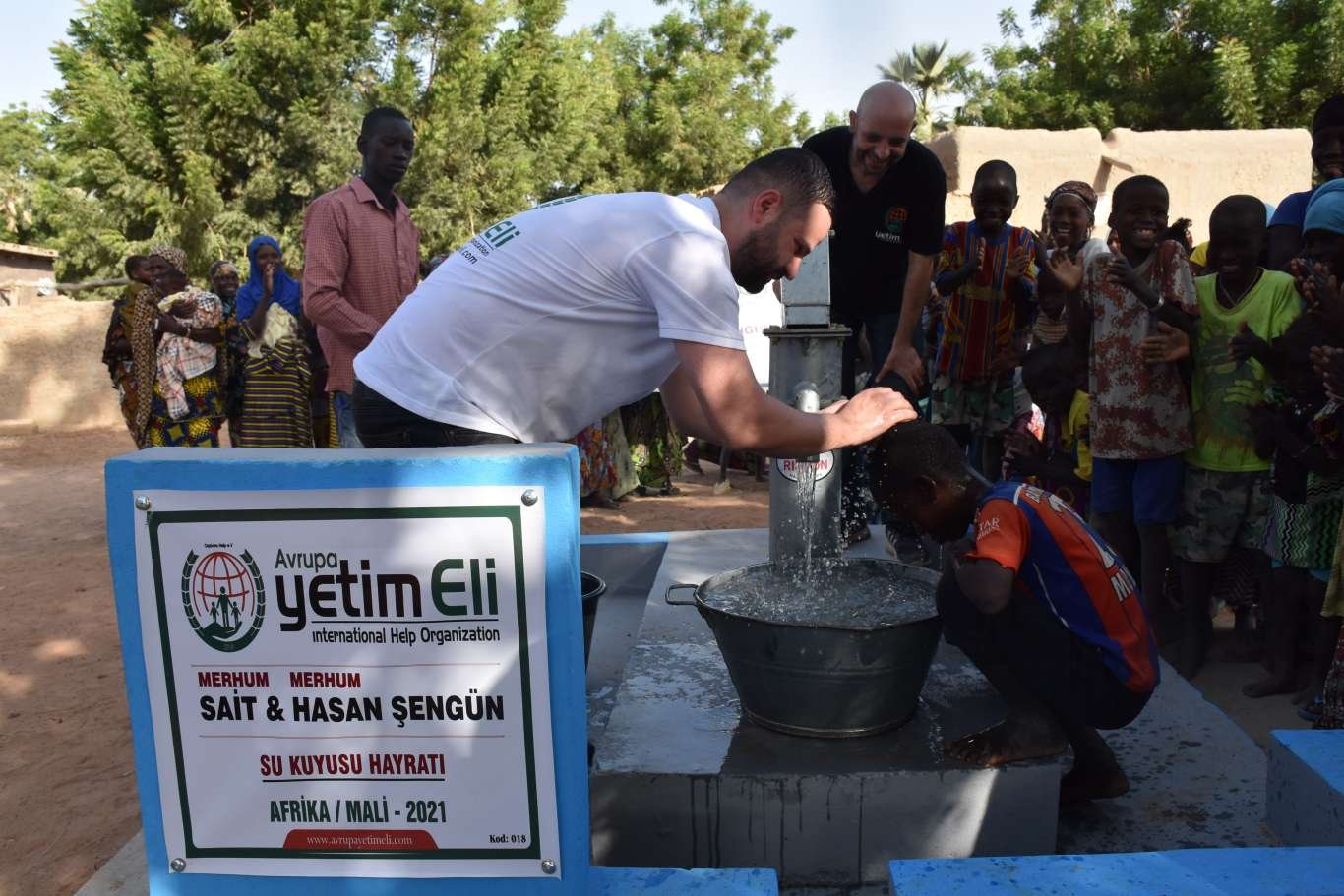 Afrika'da Su Kuyusu